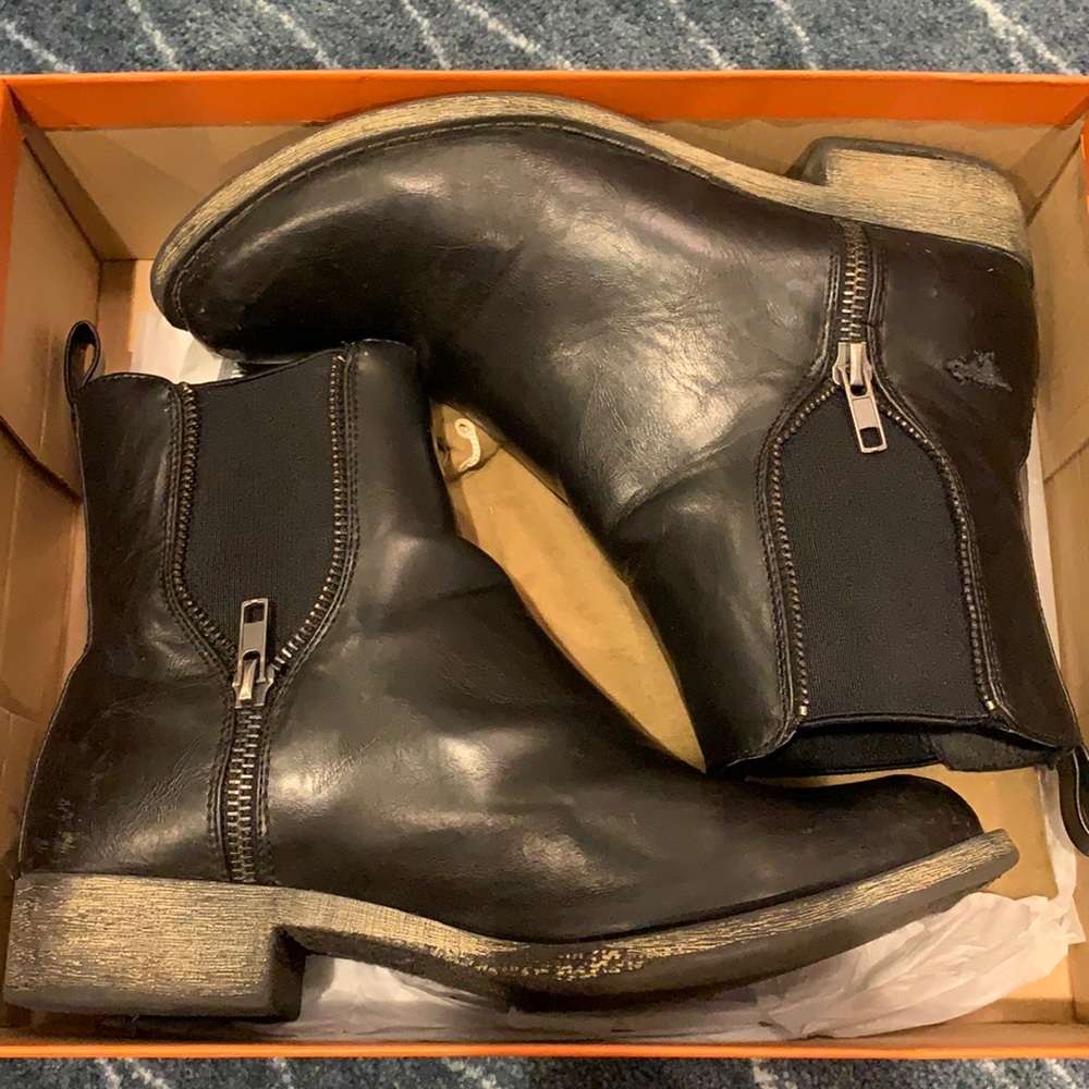 Black boots
